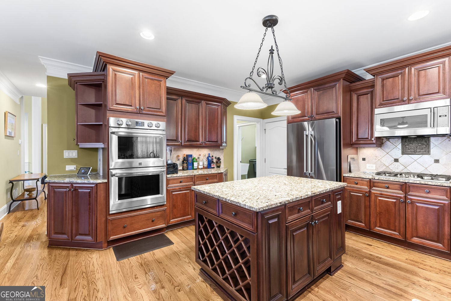 Buford, Georgia, 30519, United States, 5 Bedrooms Bedrooms, ,4 BathroomsBathrooms,Residential,For Sale,1992512