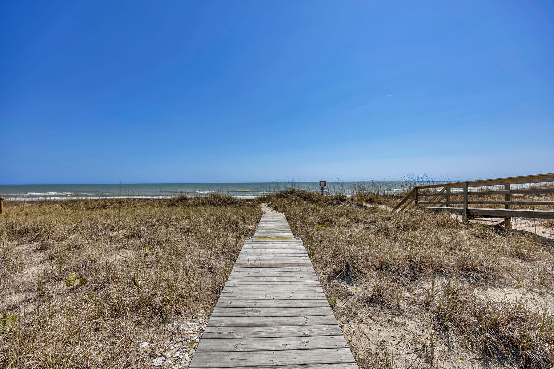  834 Fort Fisher Boulevard North, Kure Beach, NC 28449 - 物件實景