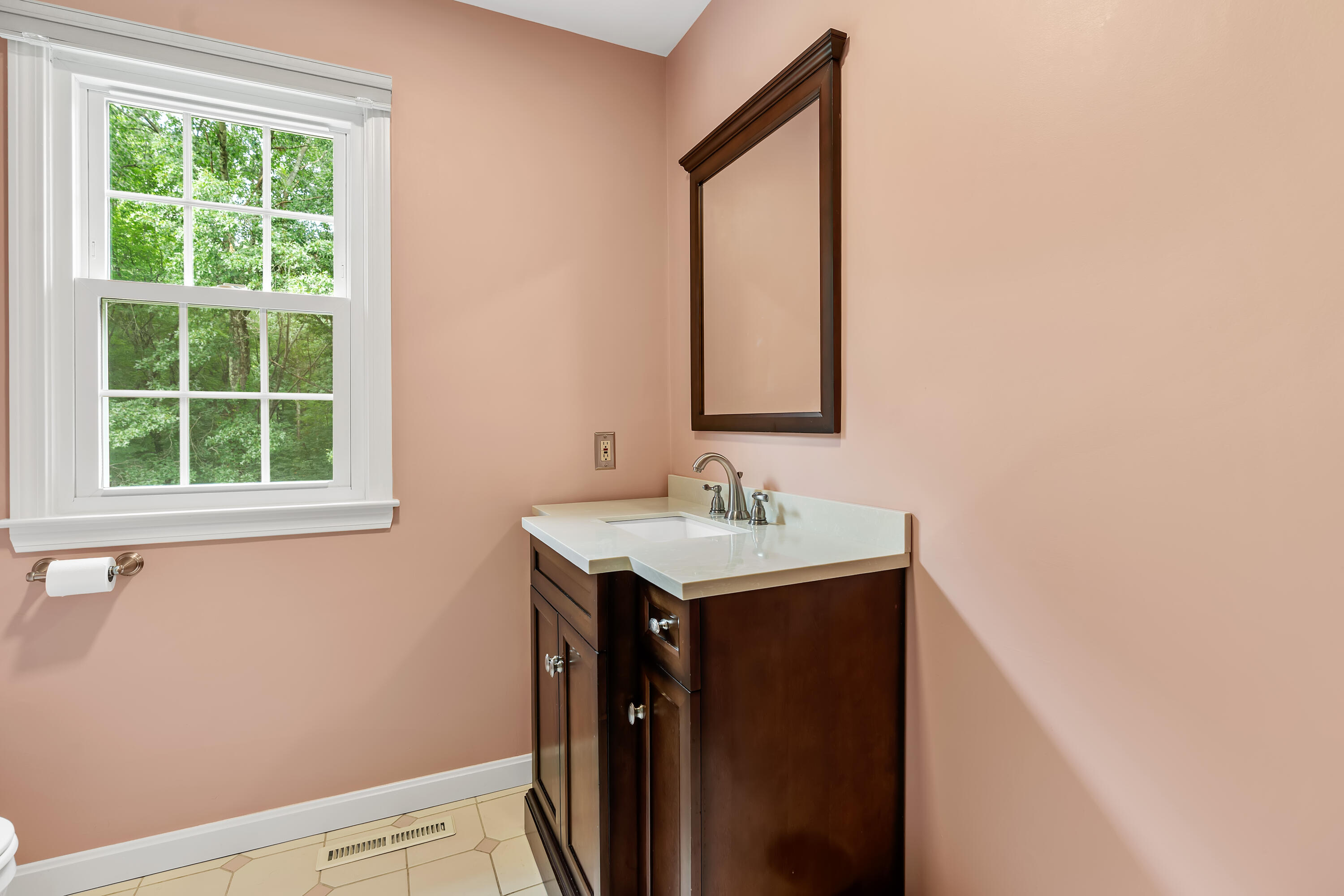  73 Hillando Drive, Shrewsbury, MA, 01545 - 物件實景