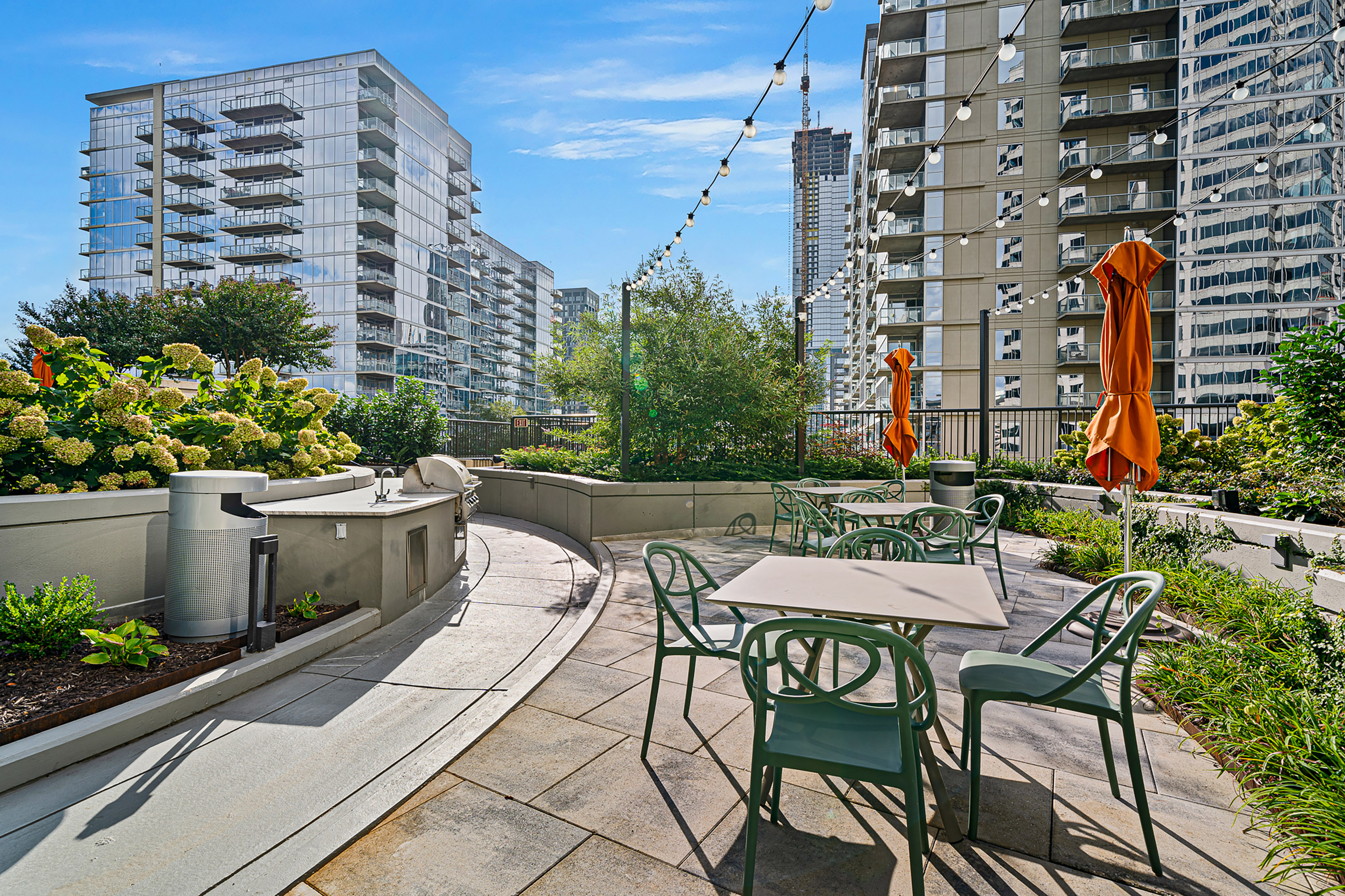  Exceptional Two Bedroom Residence at the Iconic 1010 Midtown - 物件實景