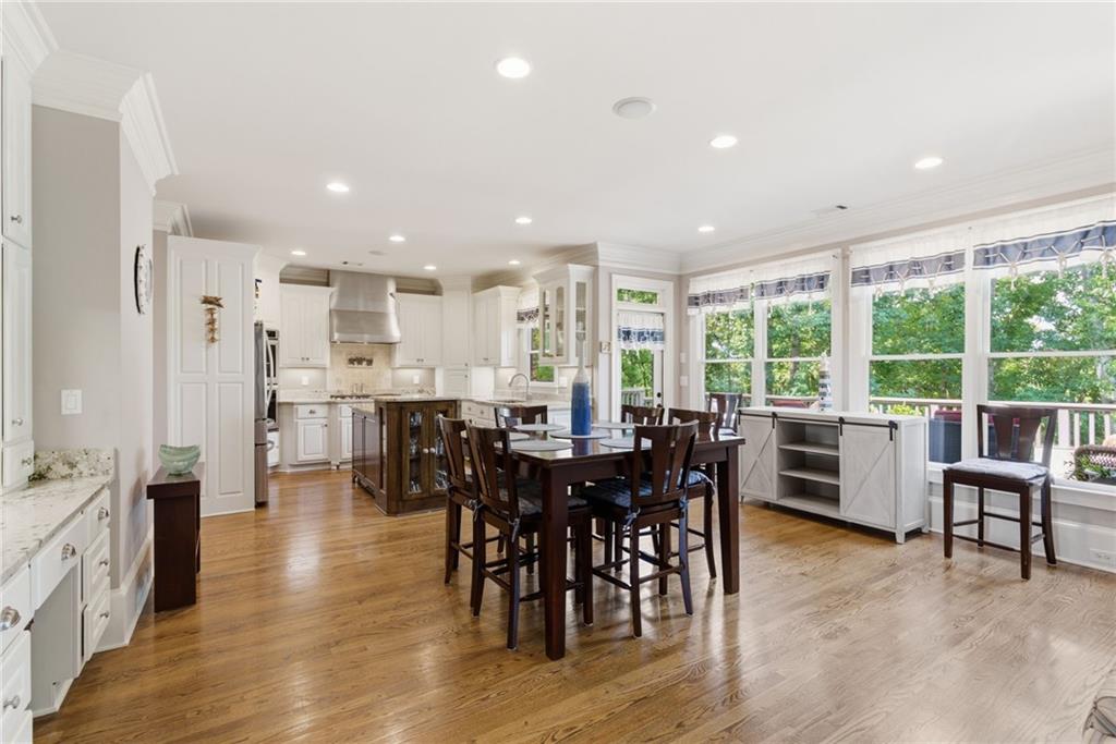 Gainesville, Georgia, 30504, United States, 4 Bedrooms Bedrooms, ,4 BathroomsBathrooms,Residential,For Sale,2049252