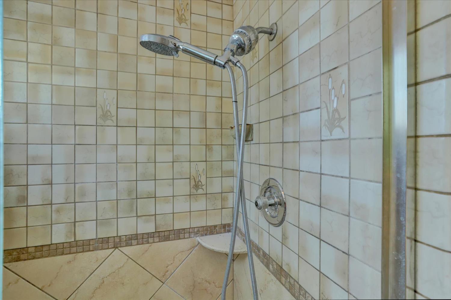 Nevada City, California, 95959, United States, 2 Bedrooms Bedrooms, ,2 BathroomsBathrooms,Residential,For Sale,1982530