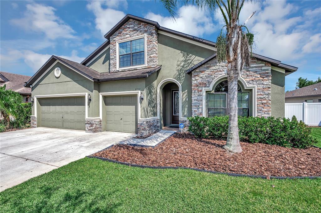 Wesley Chapel, Florida, 33545, United States, 5 Bedrooms Bedrooms, ,3 BathroomsBathrooms,Residential,For Sale,1941692