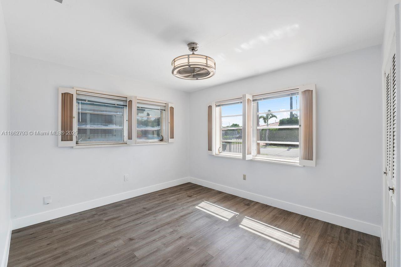 Miami, Florida, 33134, United States, 3 Bedrooms Bedrooms, ,1 BathroomBathrooms,Residential,For Sale,1938840