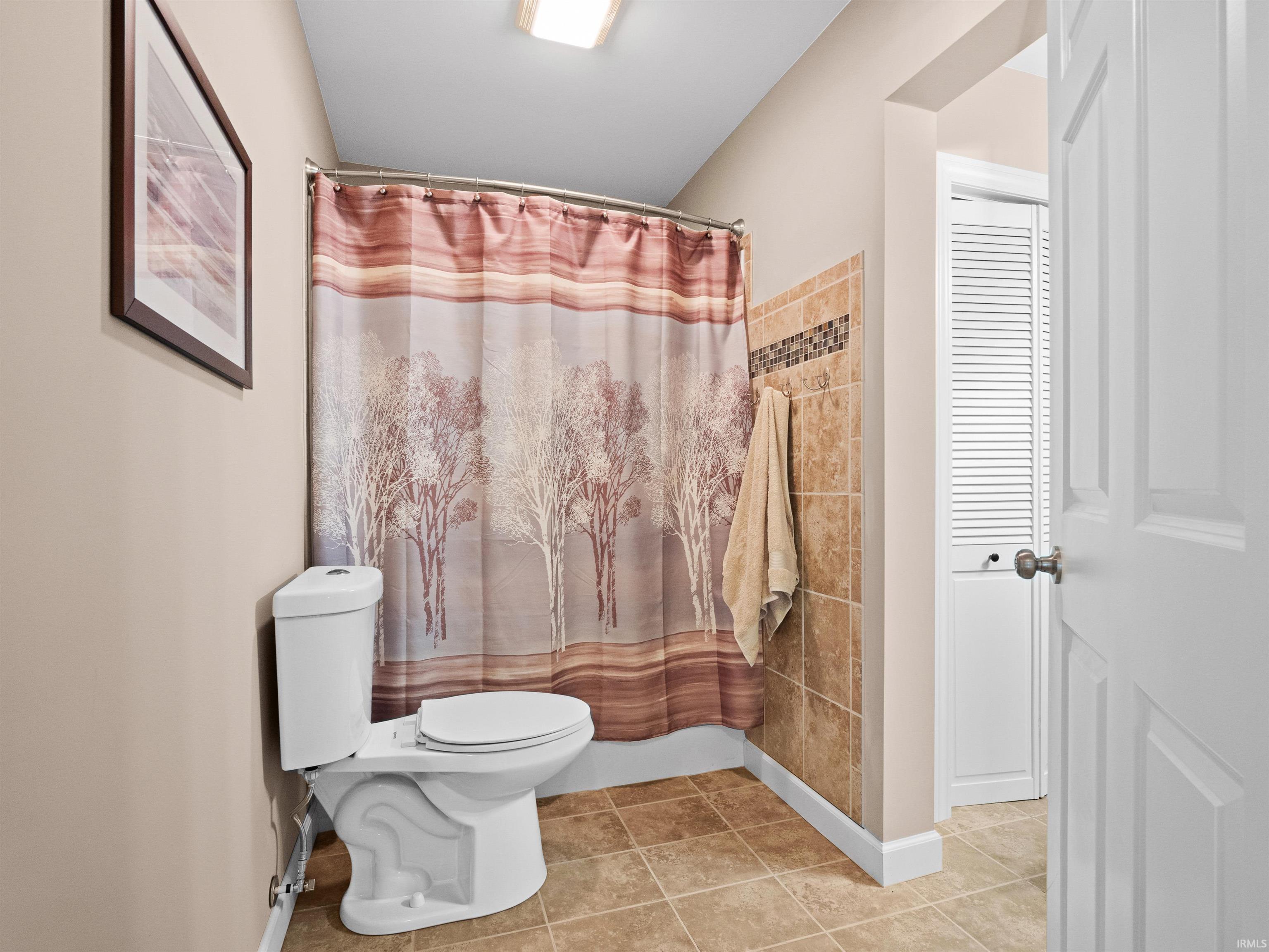 Lagrange, Indiana, 46761, United States, 3 Bedrooms Bedrooms, ,3 BathroomsBathrooms,Residential,For Sale,1976931