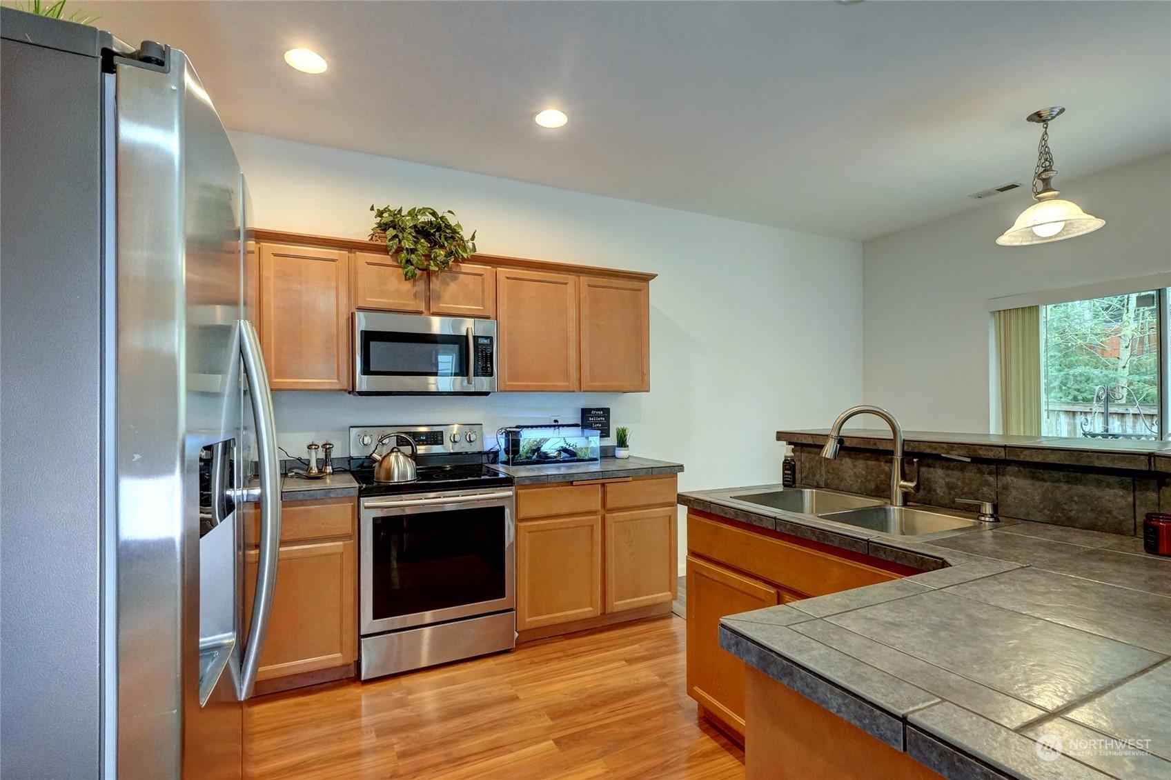 516 50TH ST SE 102, AUBURN, Washington, 98092, United States, 4 Bedrooms Bedrooms, ,3 BathroomsBathrooms,Residential,For Sale,516 50TH ST SE 102,1494929