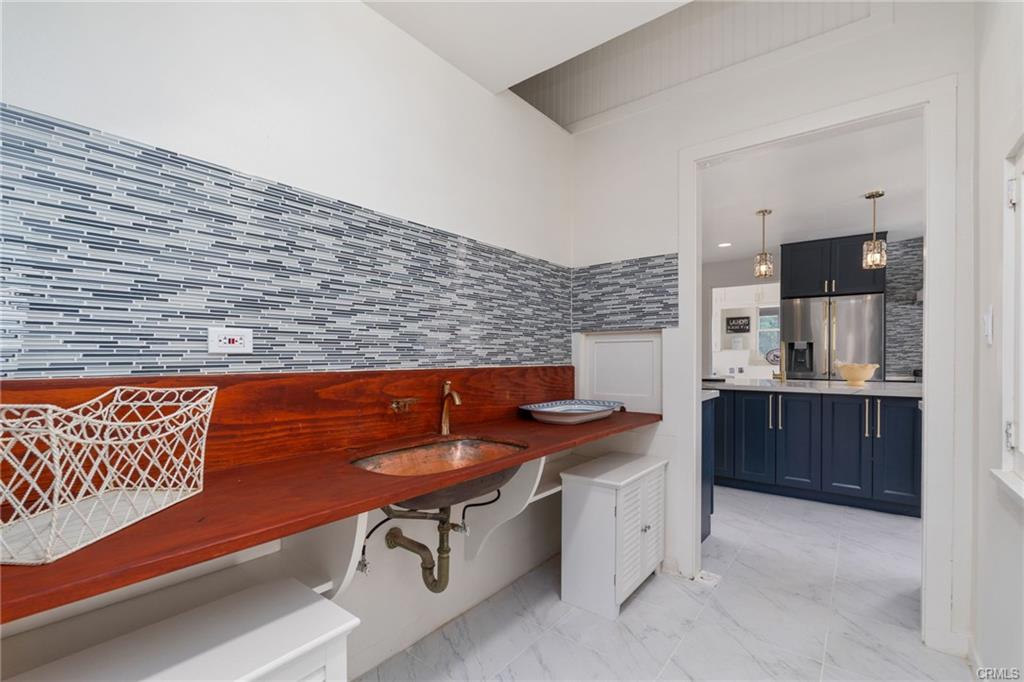 Redlands, California, 92373, United States, 5 Bedrooms Bedrooms, ,4 BathroomsBathrooms,Residential,For Sale,1810586