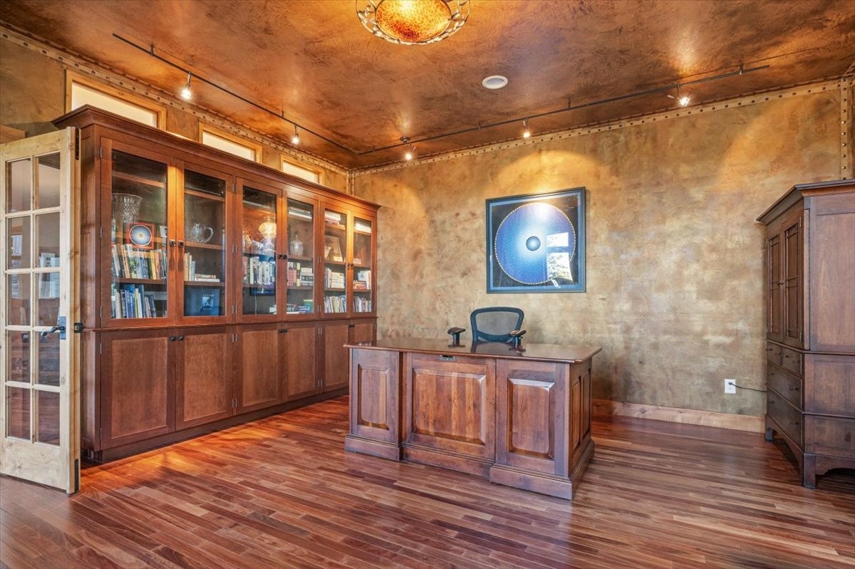 Clancy, Montana, 59634, United States, 6 Bedrooms Bedrooms, ,5 BathroomsBathrooms,Residential,For Sale,1873825