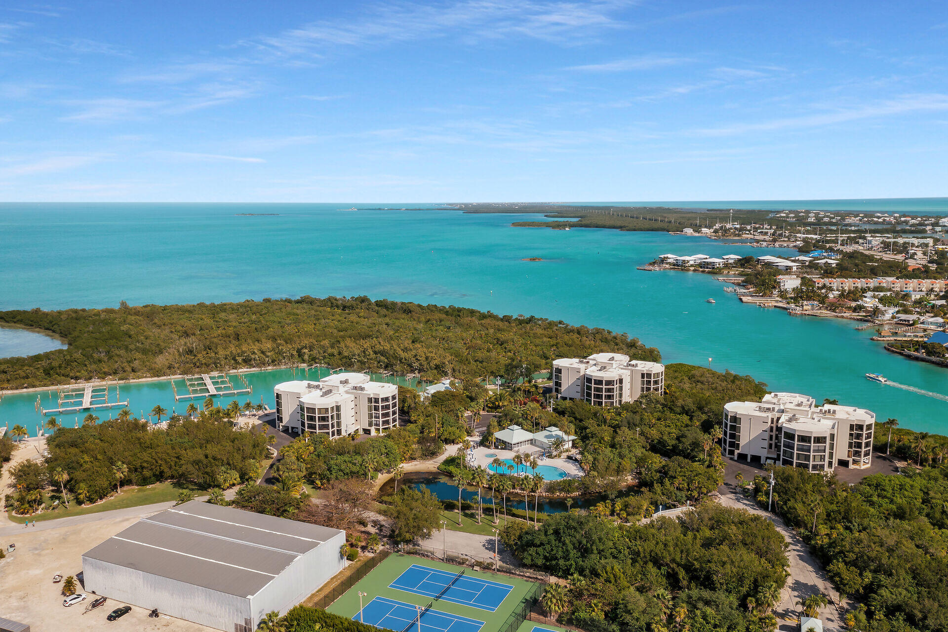 MARATHON, Florida, 33050, United States, 3 Bedrooms Bedrooms, ,2 BathroomsBathrooms,Residential,For Sale,1696068