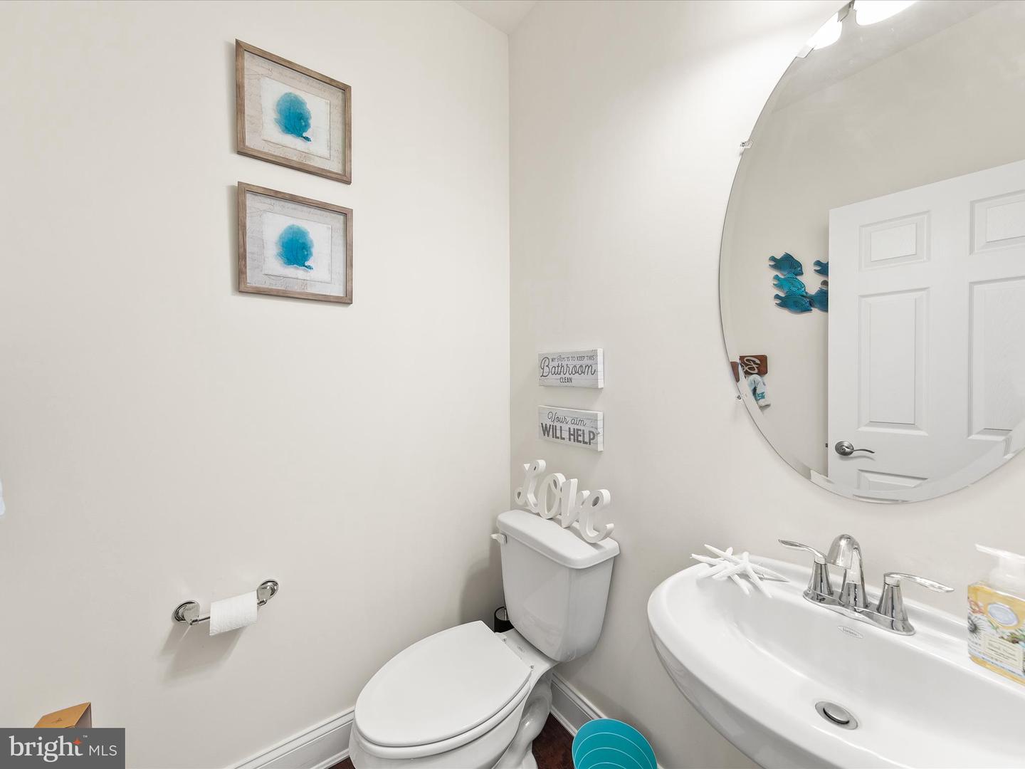 Ocean View, Delaware, 19970, United States, 4 Bedrooms Bedrooms, ,5 BathroomsBathrooms,Residential,For Sale,1691728