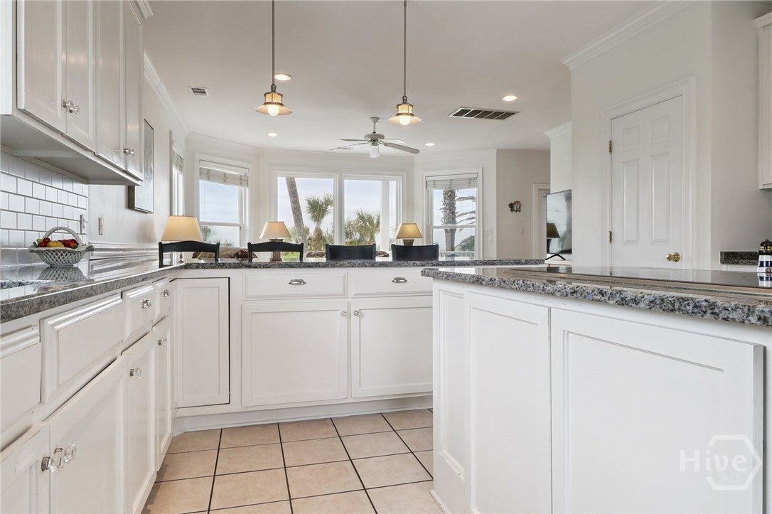 TYBEE ISLAND, Georgia, 31328, United States, 6 Bedrooms Bedrooms, ,5 BathroomsBathrooms,Residential,For Sale,2033140