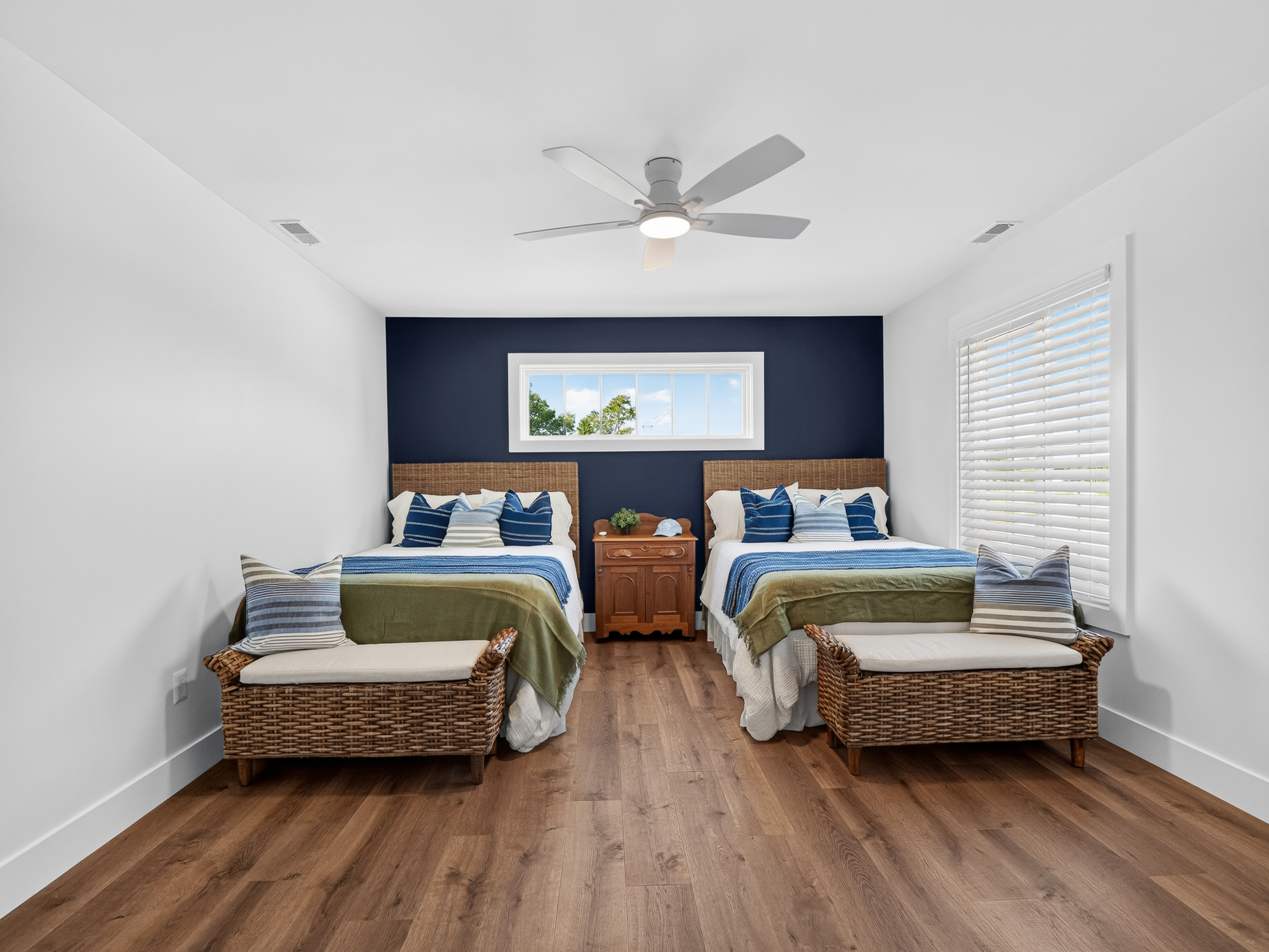  Brand New Construction on the Shores of Lake Wawasee - 物件實景