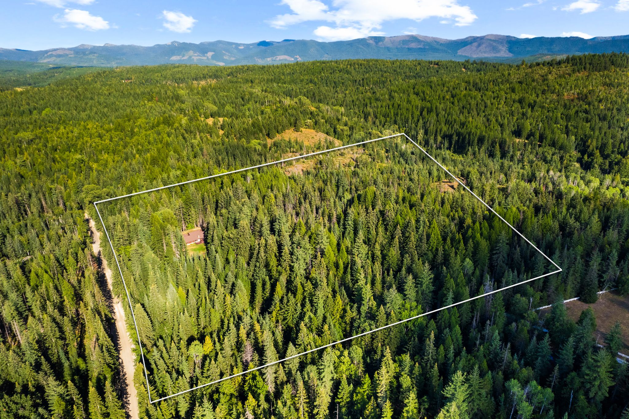 Sandpoint, Idaho, 83864, United States, 3 Bedrooms Bedrooms, ,3 BathroomsBathrooms,Residential,For Sale,1998118