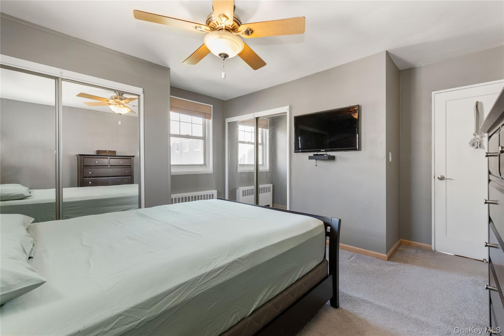  249-31 64th Avenue, Little Neck, NY, 11362 - 物件實景