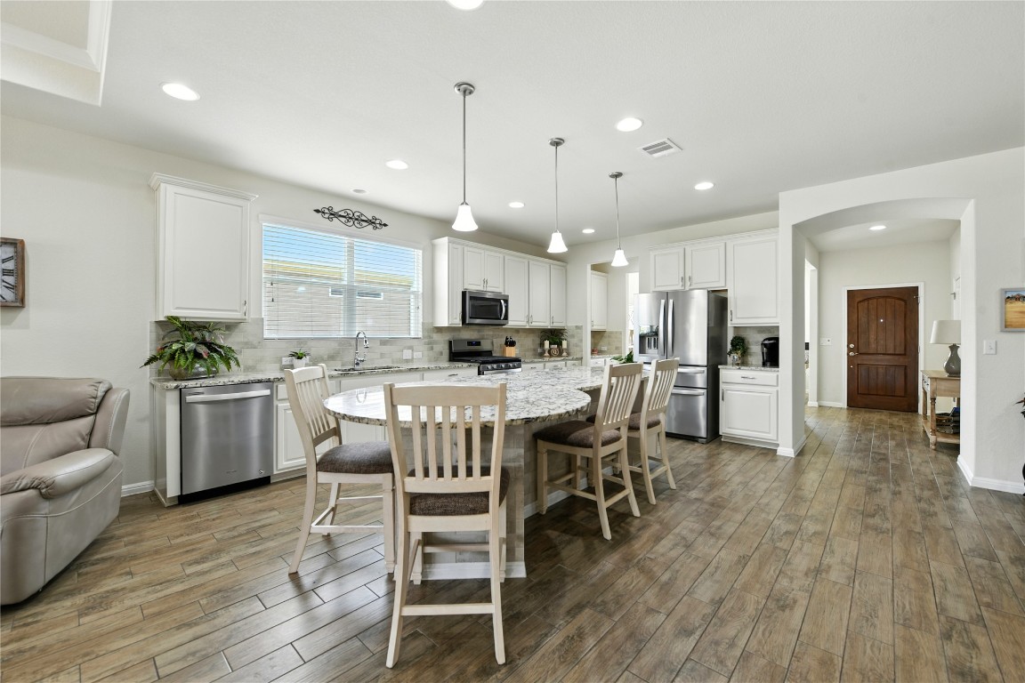 Georgetown, Texas, 78633, United States, 2 Bedrooms Bedrooms, ,2 BathroomsBathrooms,Residential,For Sale,1917254