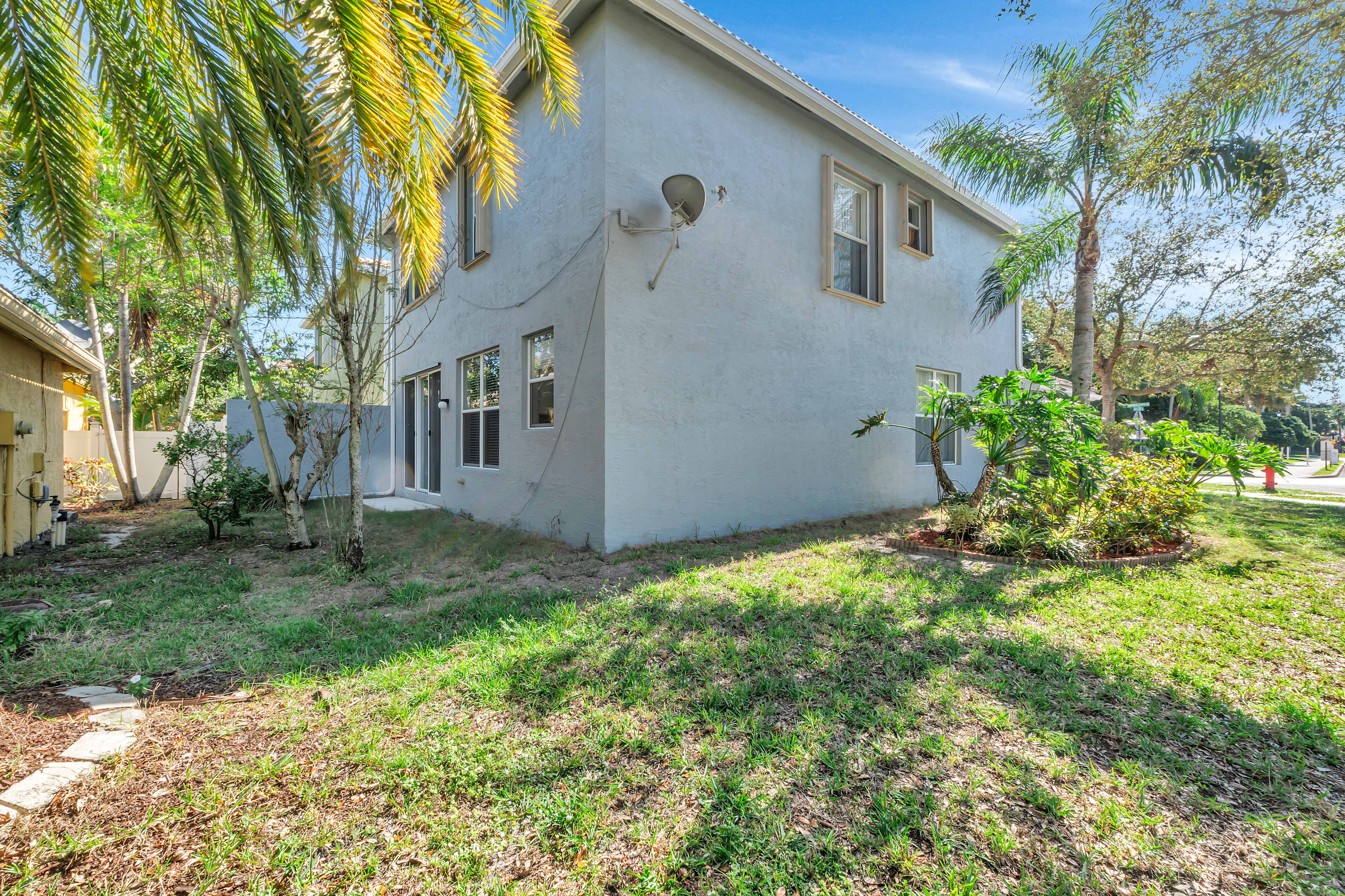 Greenacres, Florida, 33463, United States, 4 Bedrooms Bedrooms, ,3 BathroomsBathrooms,Residential,For Sale,2005896