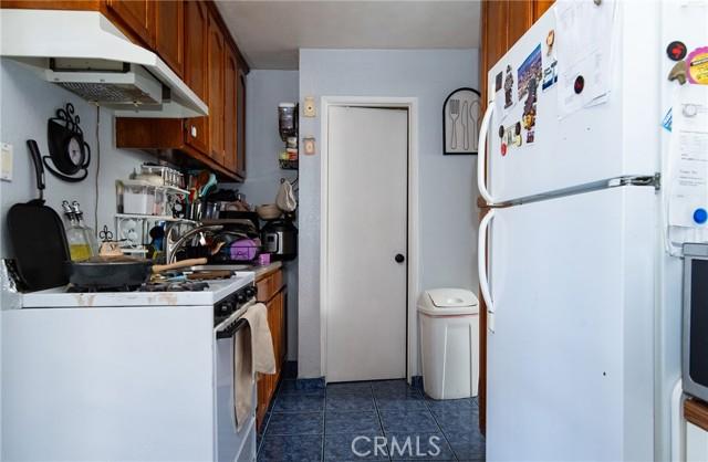 CMP, California, 90222, United States, 4 Bedrooms Bedrooms, ,2 BathroomsBathrooms,Residential,For Sale,2030820