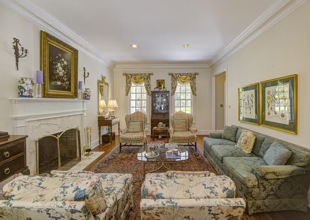 Vicksburg, Mississippi, 39183, United States, 4 Bedrooms Bedrooms, ,4 BathroomsBathrooms,Residential,For Sale,1919653
