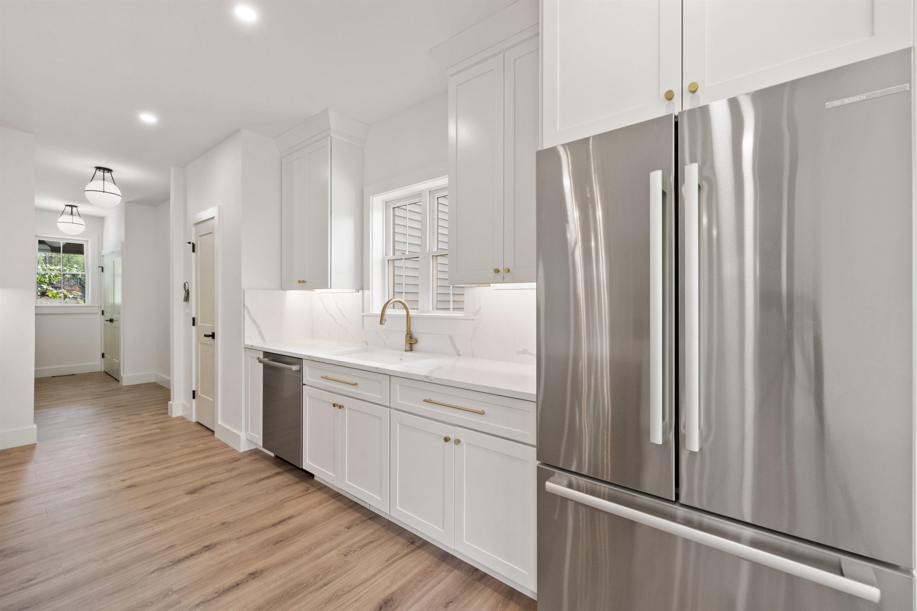 Sunapee, New Hampshire, 03782, United States, 4 Bedrooms Bedrooms, ,3 BathroomsBathrooms,Residential,For Sale,1918576