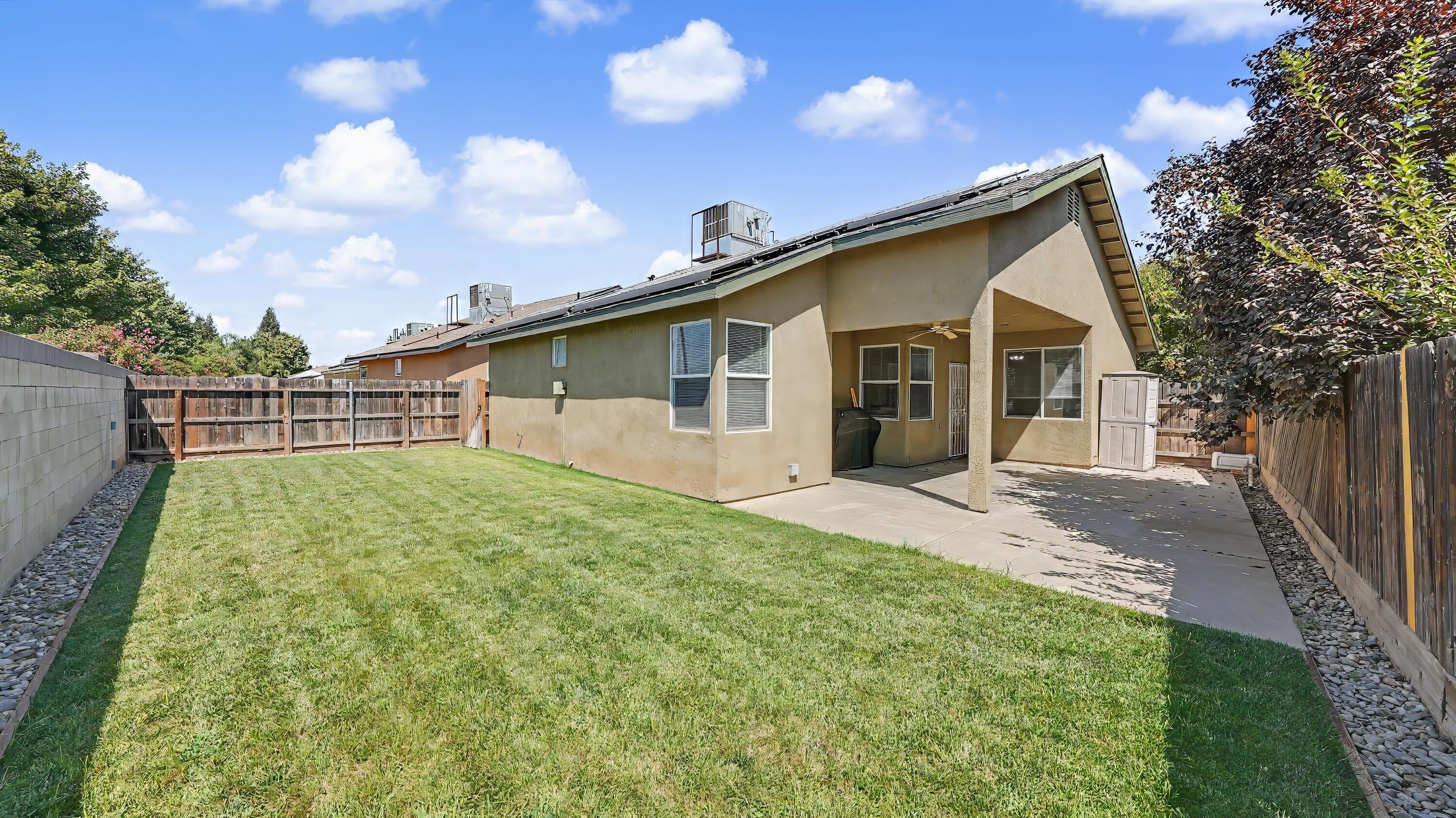 Anissa St, Farmersville, CA 93223 #1