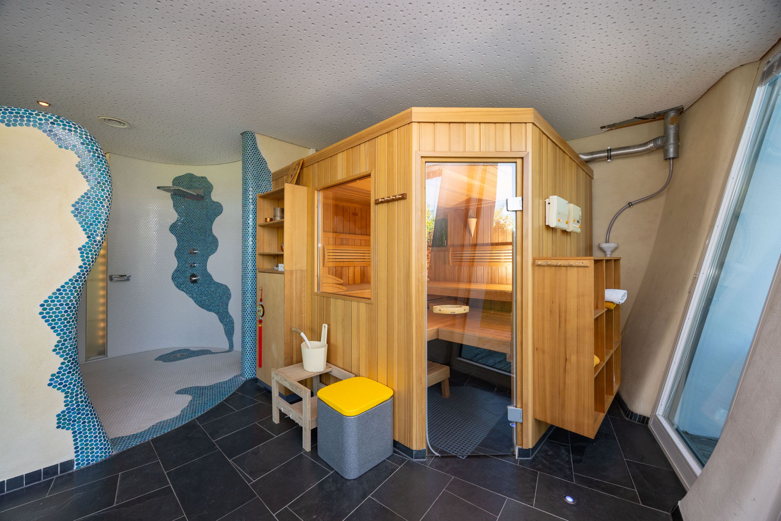  Architectural Haven of 536 m² – A Private Spa Retreat with Natural Swimming Pool - 物件實景