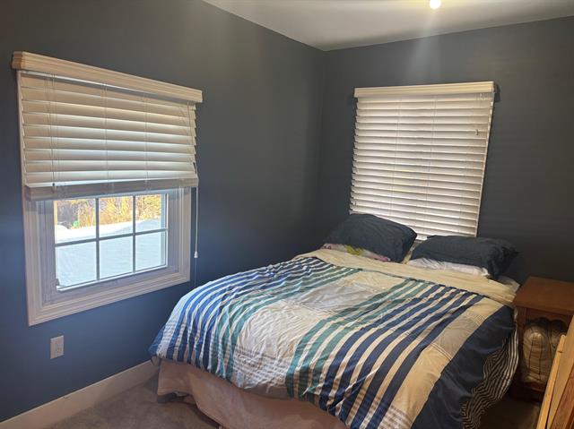 Nashua, New Hampshire, 03060, United States, 6 Bedrooms Bedrooms, ,2 BathroomsBathrooms,Residential,For Sale,2009233