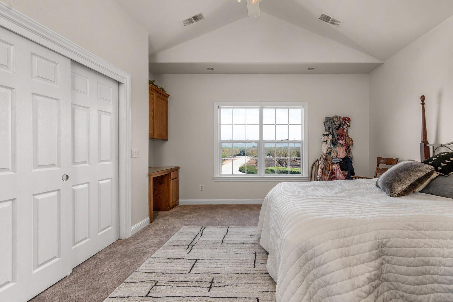 Exeter, California, 93221, United States, 4 Bedrooms Bedrooms, ,5 BathroomsBathrooms,Residential,For Sale,1981903