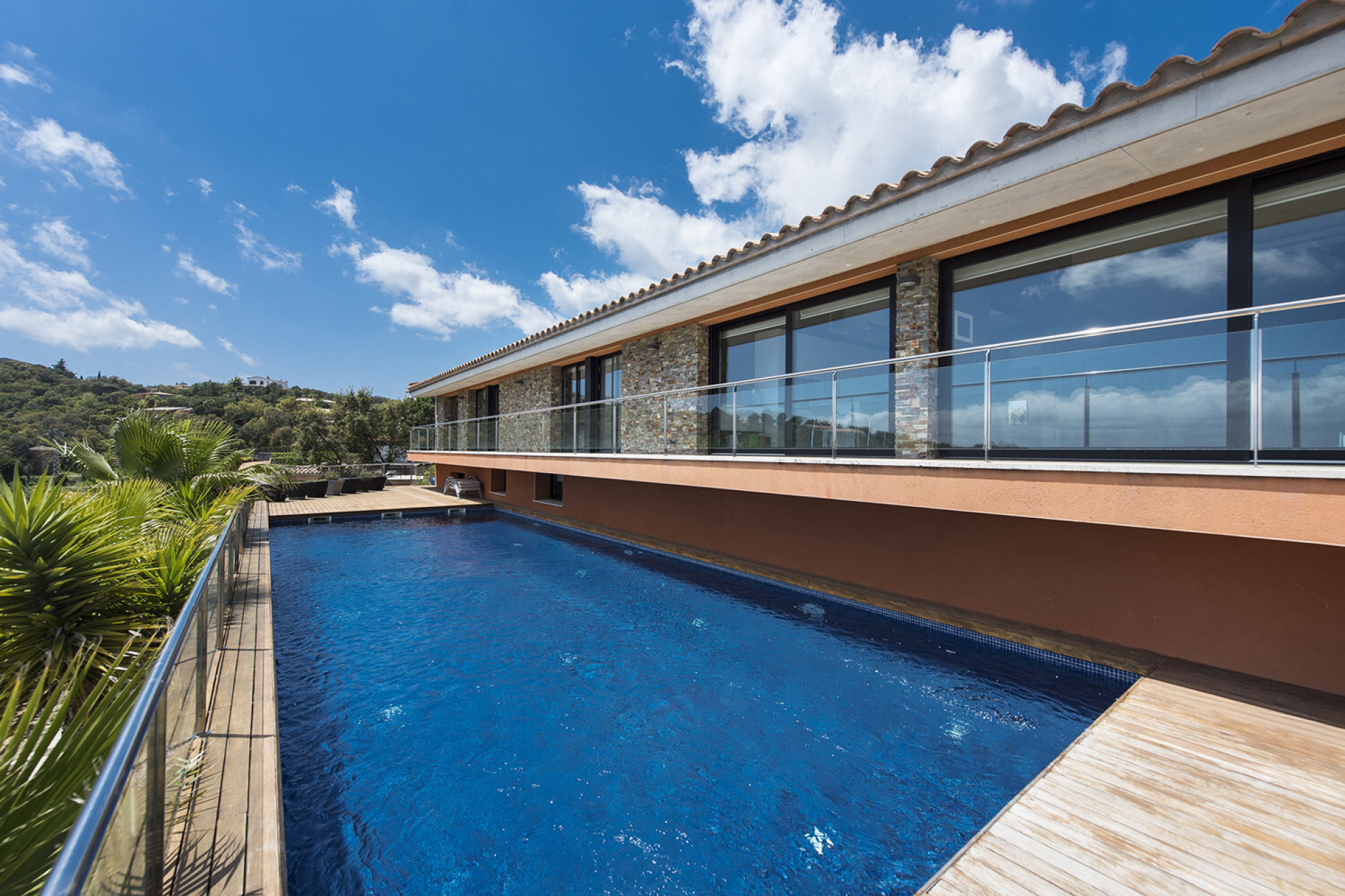  Impressive modern house with panoramic views of the sea - 物件實景