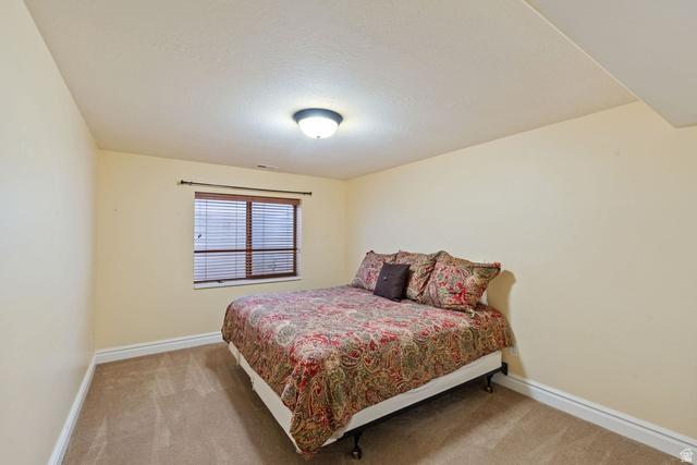 Centerville, Utah, 84014, United States, 6 Bedrooms Bedrooms, ,5 BathroomsBathrooms,Residential,For Sale,2012856