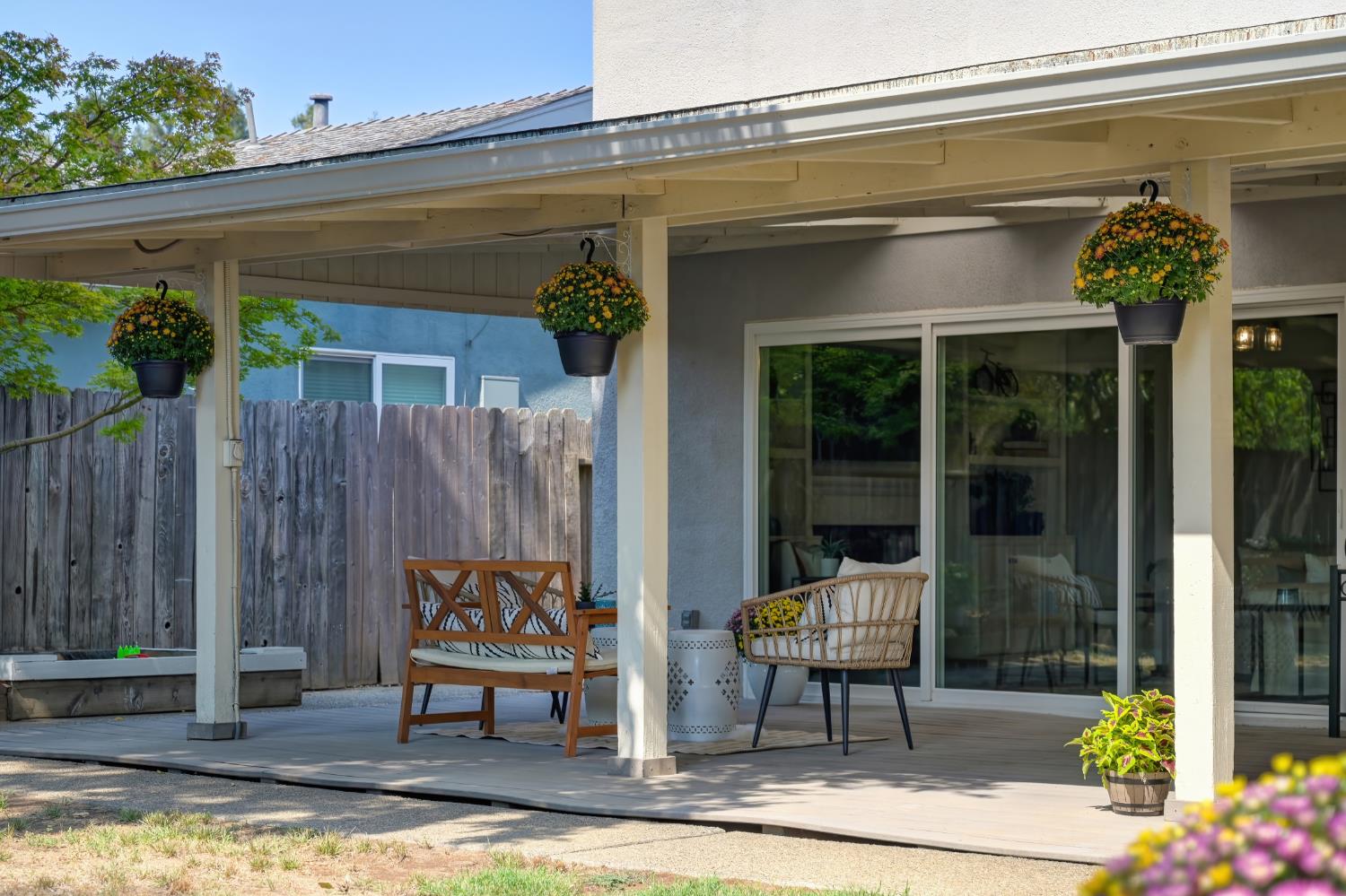 Sacramento, California, 95826, United States, 4 Bedrooms Bedrooms, ,3 BathroomsBathrooms,Residential,For Sale,1939461