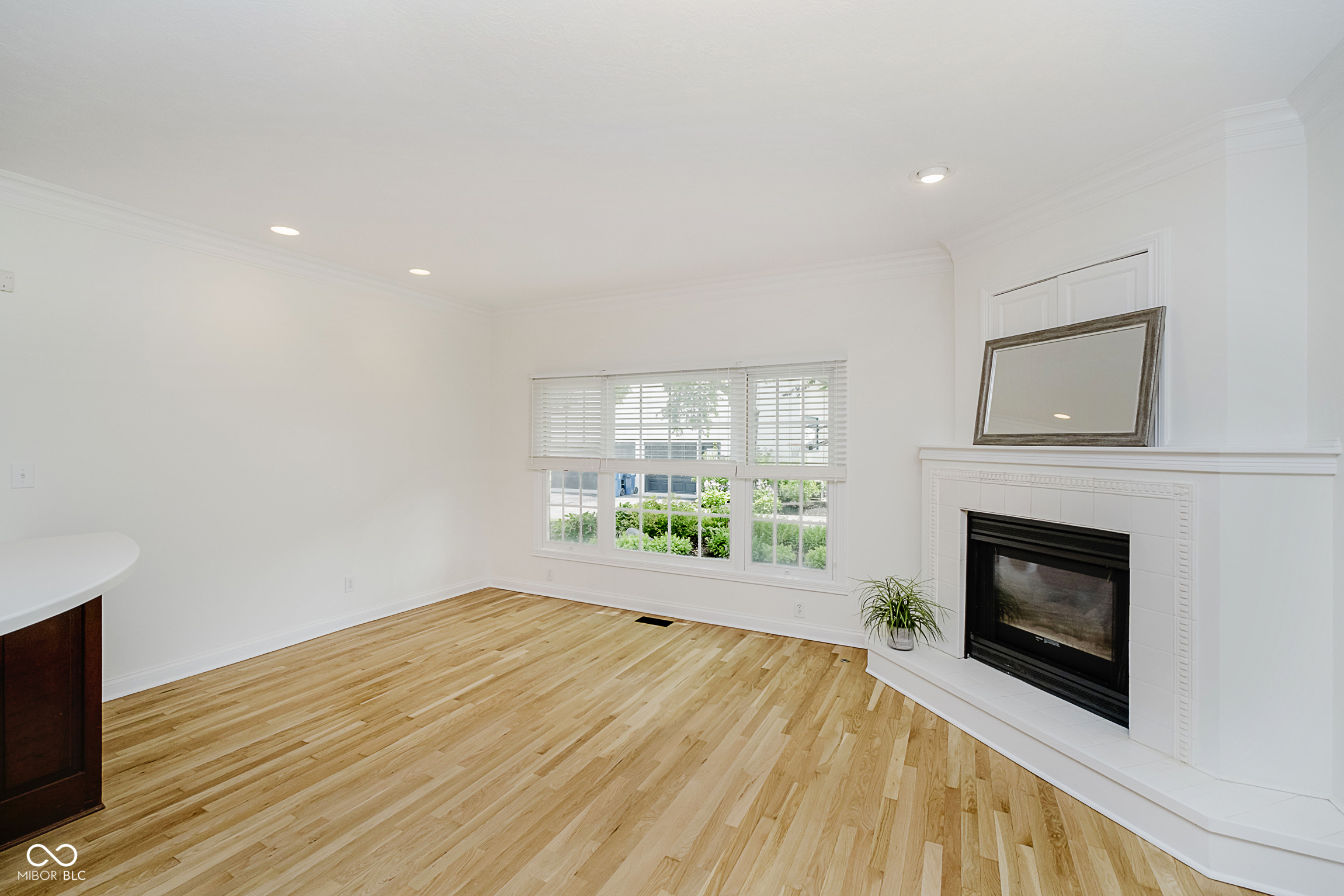 Carmel, Indiana, 46033, United States, 4 Bedrooms Bedrooms, ,4 BathroomsBathrooms,Residential,For Sale,1893581