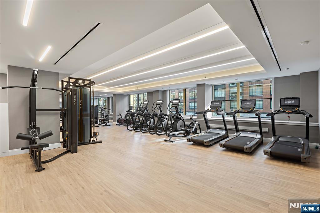 Hoboken, New Jersey, 07030, United States, 2 Bedrooms Bedrooms, ,2 BathroomsBathrooms,Residential,For Sale,1992140