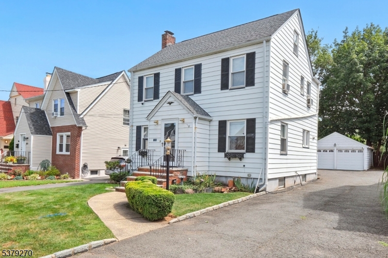 Union Twp., New Jersey, 07083, United States, 3 Bedrooms Bedrooms, ,2 BathroomsBathrooms,Residential,For Sale,1924647