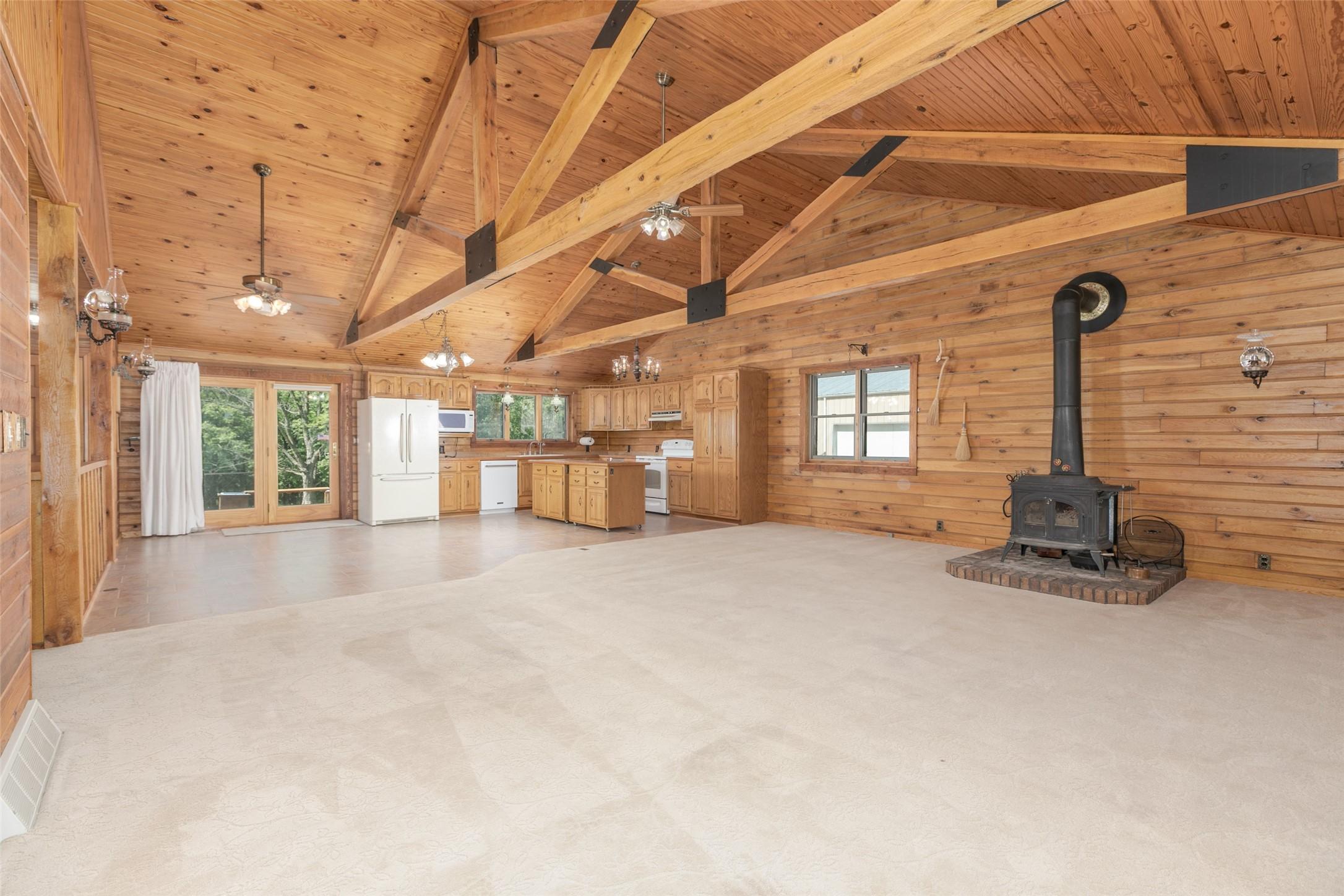 Adel, Iowa, 50003, United States, 3 Bedrooms Bedrooms, ,2 BathroomsBathrooms,Residential,For Sale,1888618