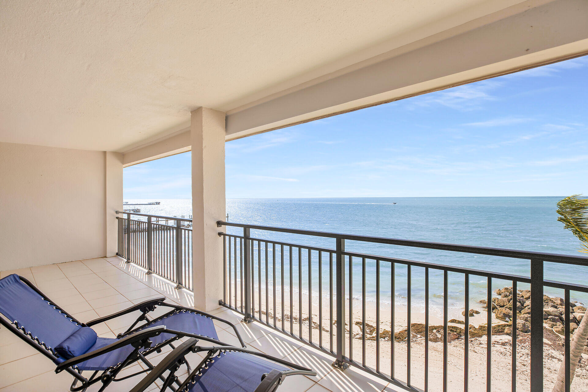 KEY COLONY, Florida, 33051, United States, 2 Bedrooms Bedrooms, ,2 BathroomsBathrooms,Residential,For Sale,1868619