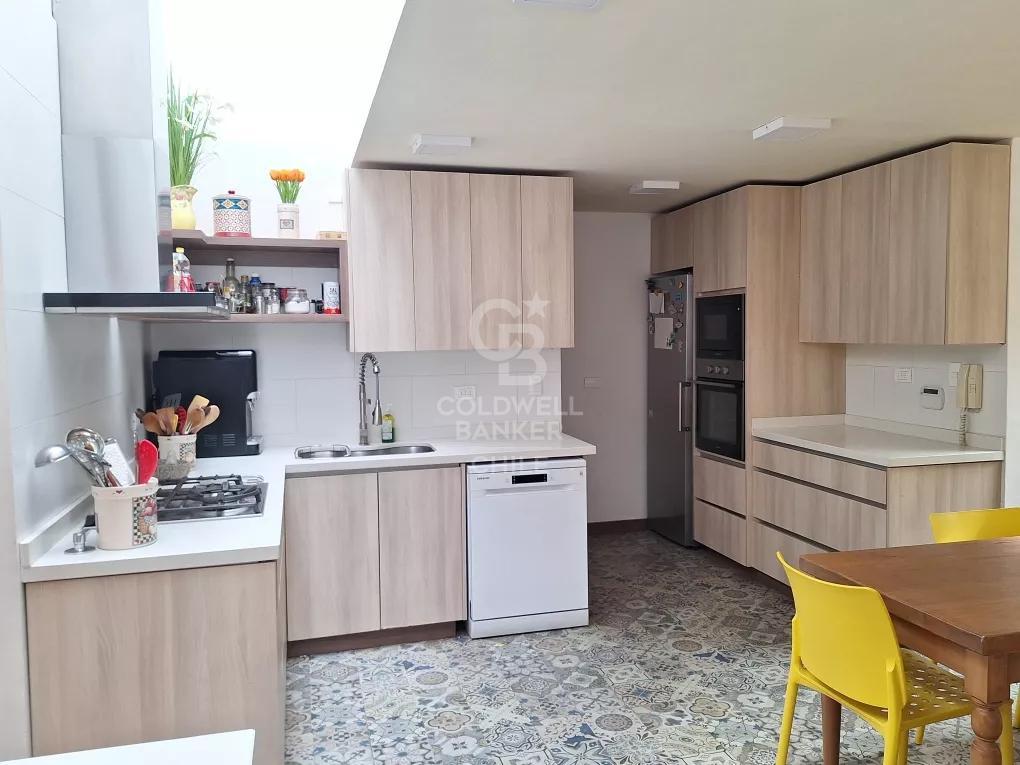 Vitacura, Chile, 5 Bedrooms Bedrooms, ,5 BathroomsBathrooms,Residential,For Sale,1760726