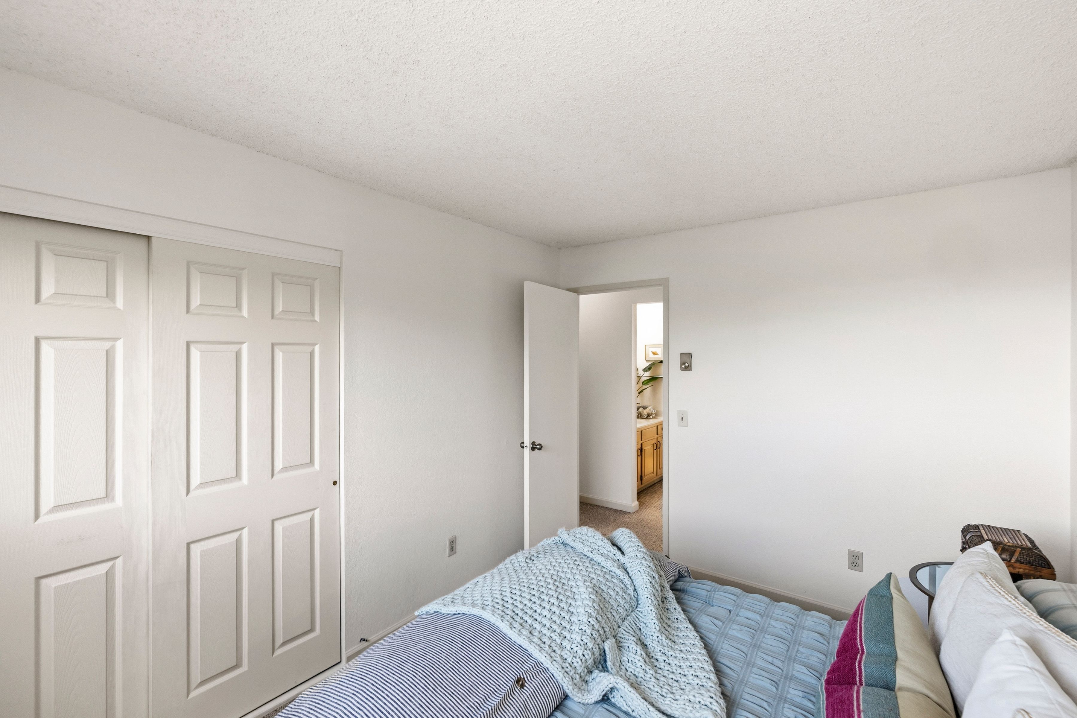  1186 Trinity Avenue - 物件實景