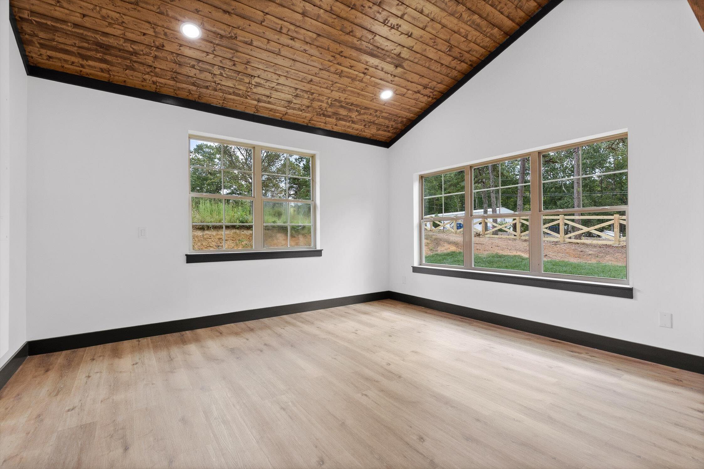 Higdon, Alabama, 35979, United States, 3 Bedrooms Bedrooms, ,2 BathroomsBathrooms,Residential,For Sale,1983057