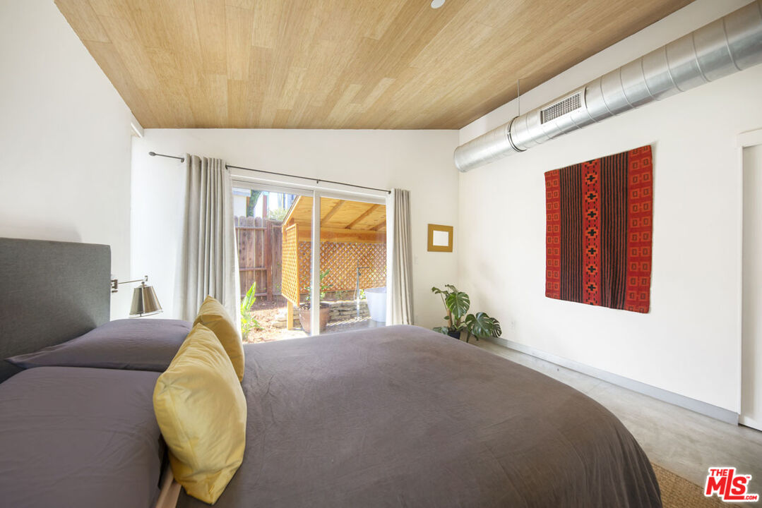 Los Angeles, California, 90041, United States, 4 Bedrooms Bedrooms, ,3 BathroomsBathrooms,Residential,For Sale,1859522
