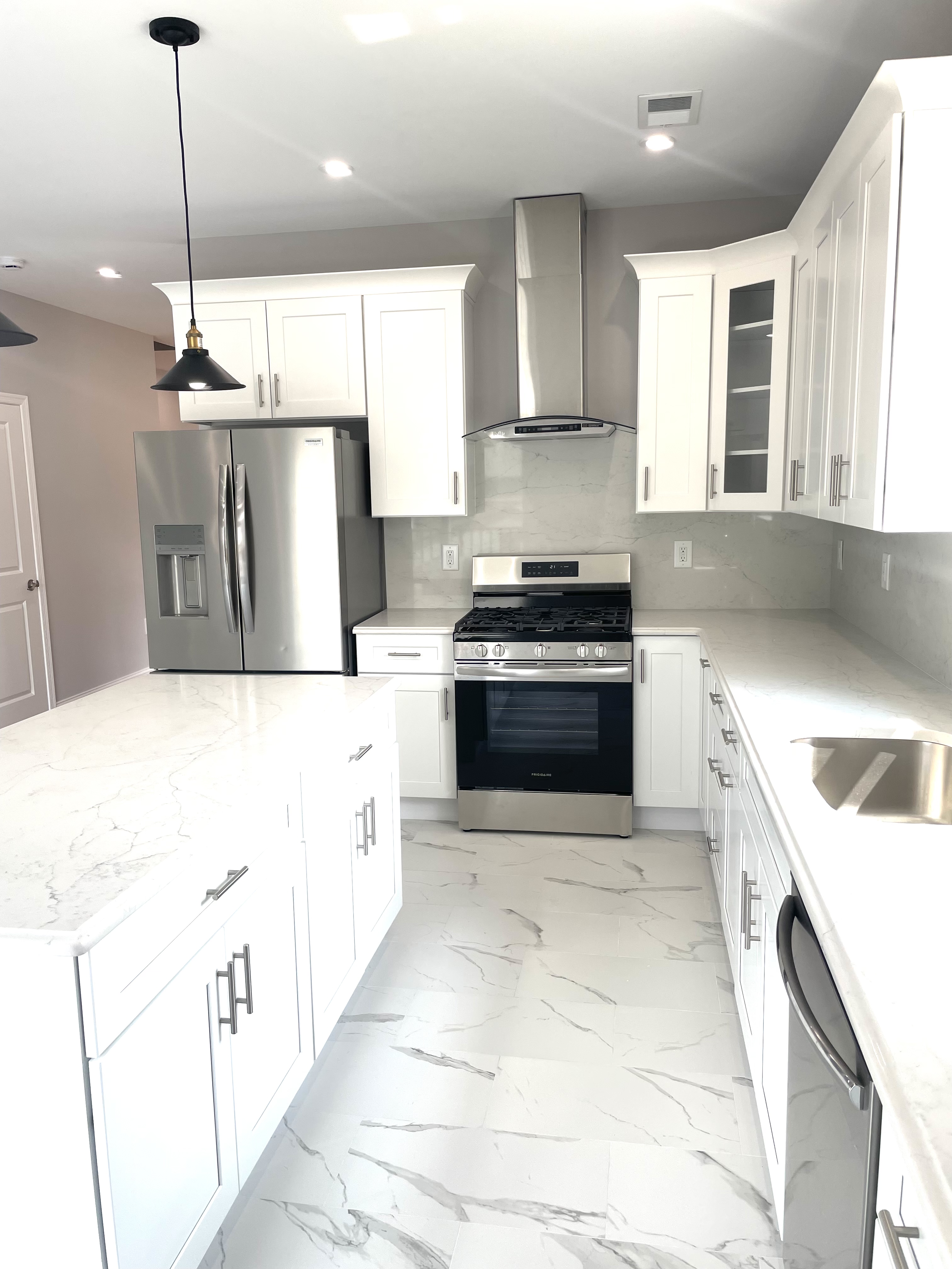 Secaucus, New Jersey, 07094, United States, 3 Bedrooms Bedrooms, ,4 BathroomsBathrooms,Residential,For Sale,1978174