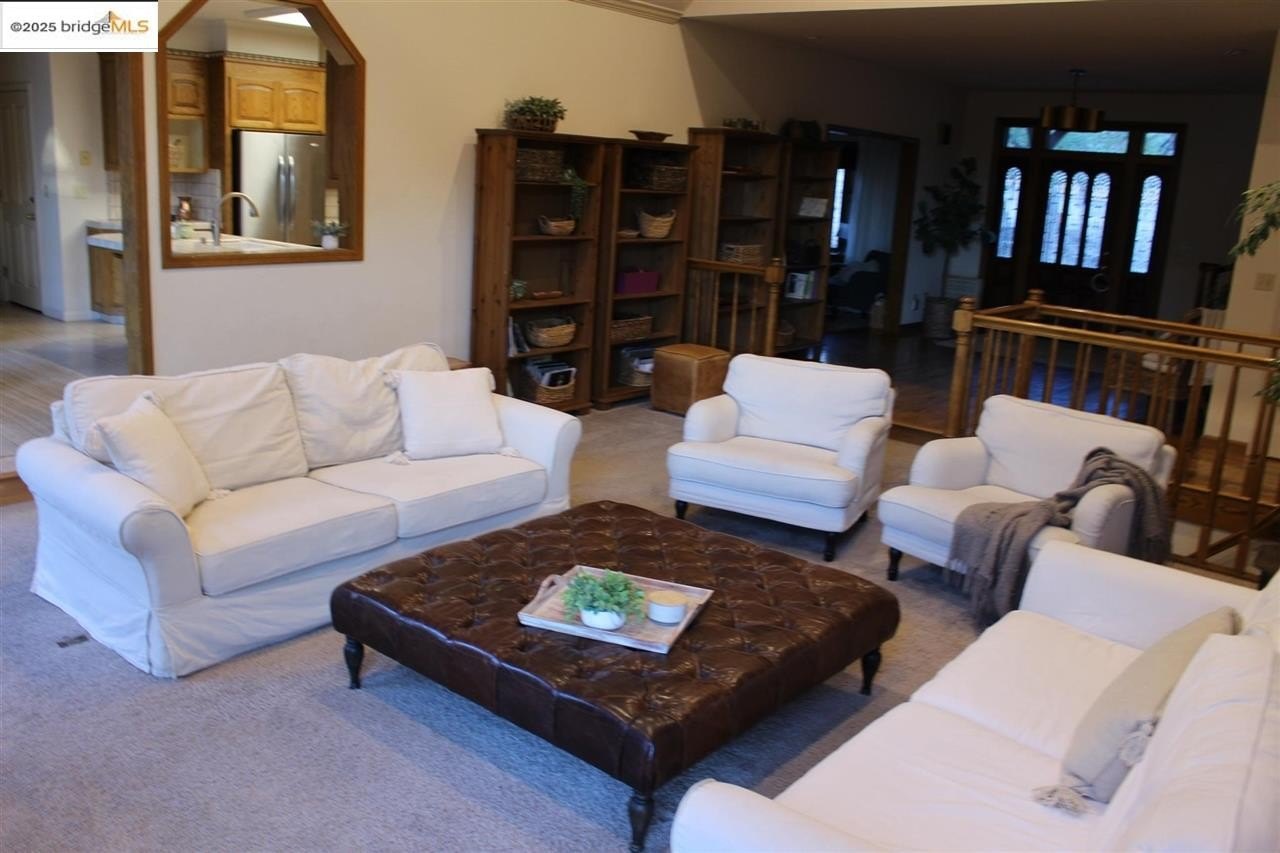 Sonora, California, 95370, United States, 4 Bedrooms Bedrooms, ,3 BathroomsBathrooms,Residential,For Sale,1976244