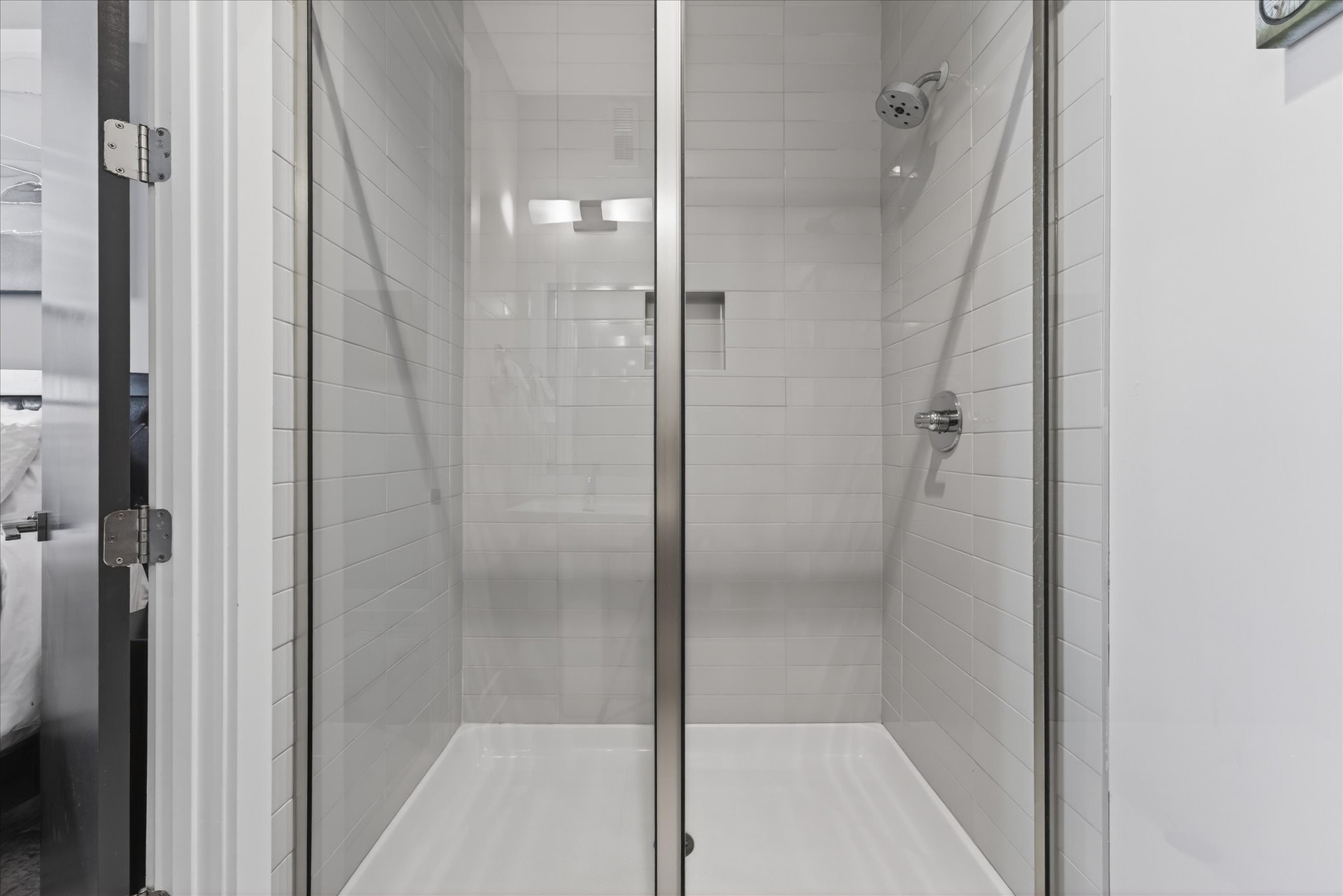 Nashville, Tennessee, 37209, United States, 4 Bedrooms Bedrooms, ,4 BathroomsBathrooms,Residential,For Sale,2005677