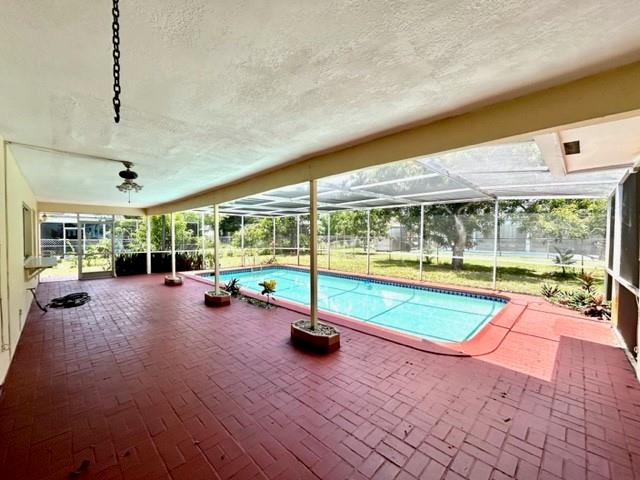 Plantation, Florida, 33313, United States, 4 Bedrooms Bedrooms, ,2 BathroomsBathrooms,Residential,For Sale,2000872