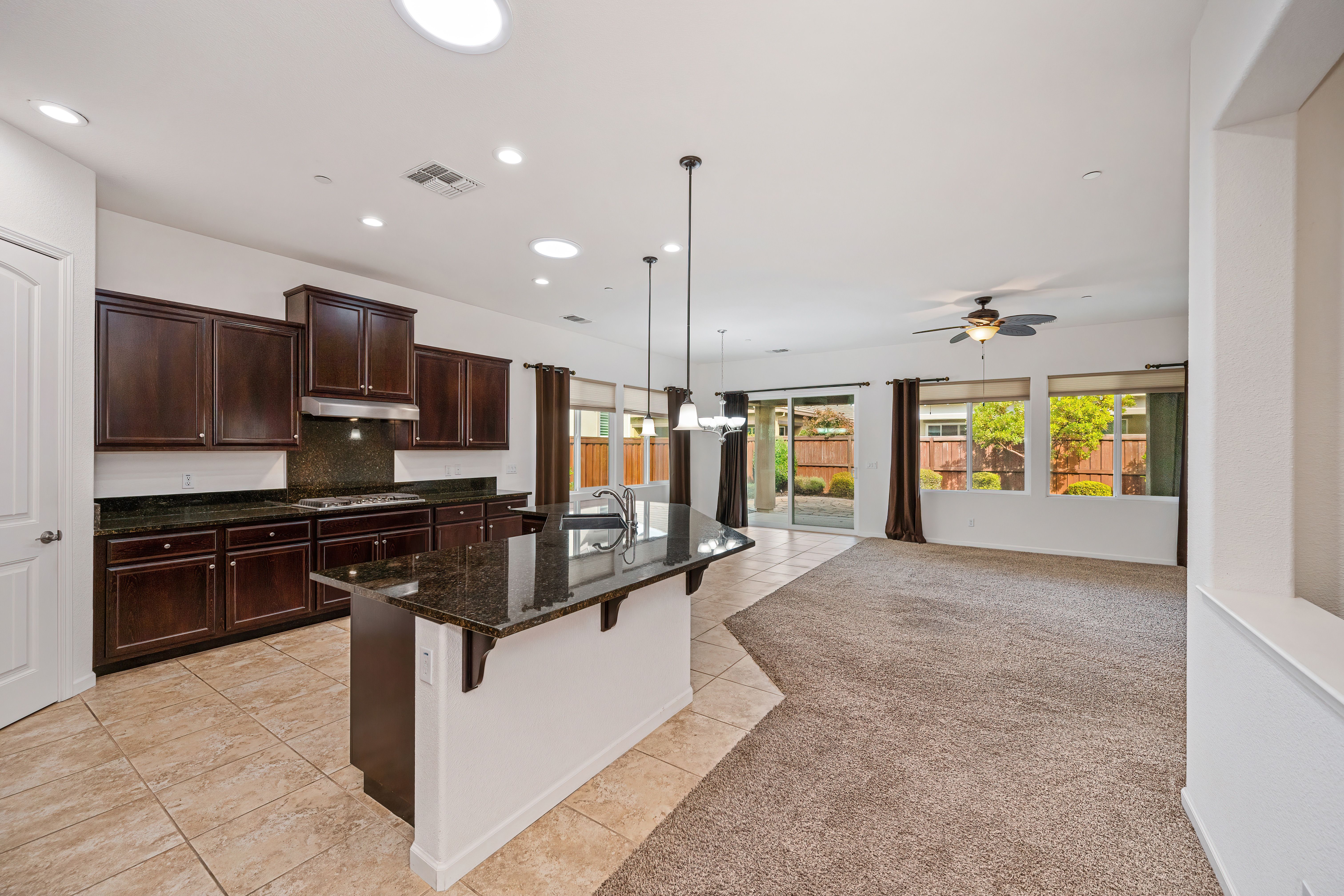  3911 Don River Lane, Sacramento, CA 95834 - 物件實景