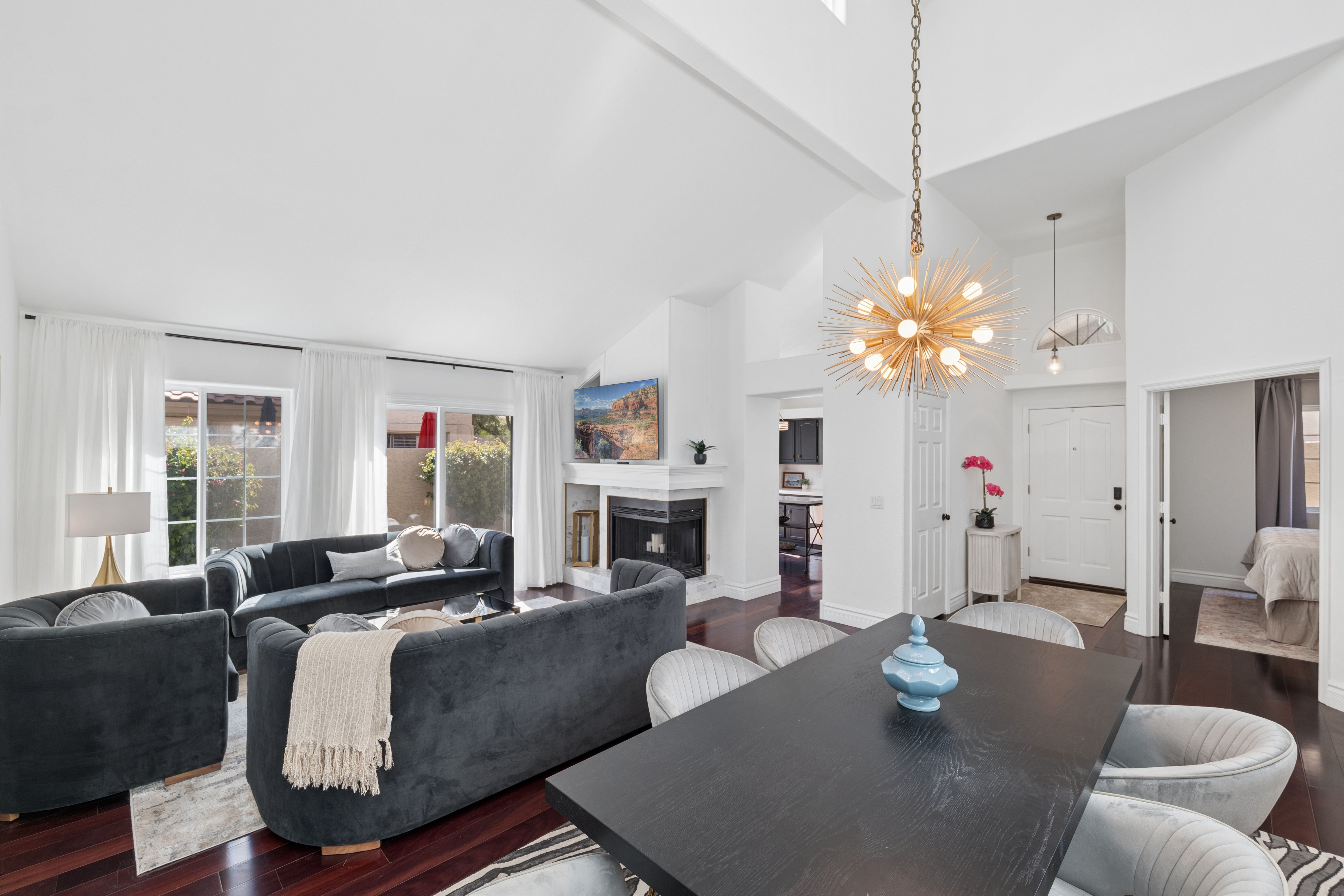  7925 E Pepper Tree Lane  Scottsdale, AZ - 物件實景