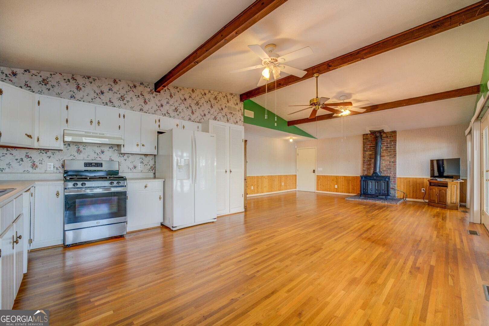 Monticello, Georgia, 31064, United States, 3 Bedrooms Bedrooms, ,2 BathroomsBathrooms,Residential,For Sale,1923260