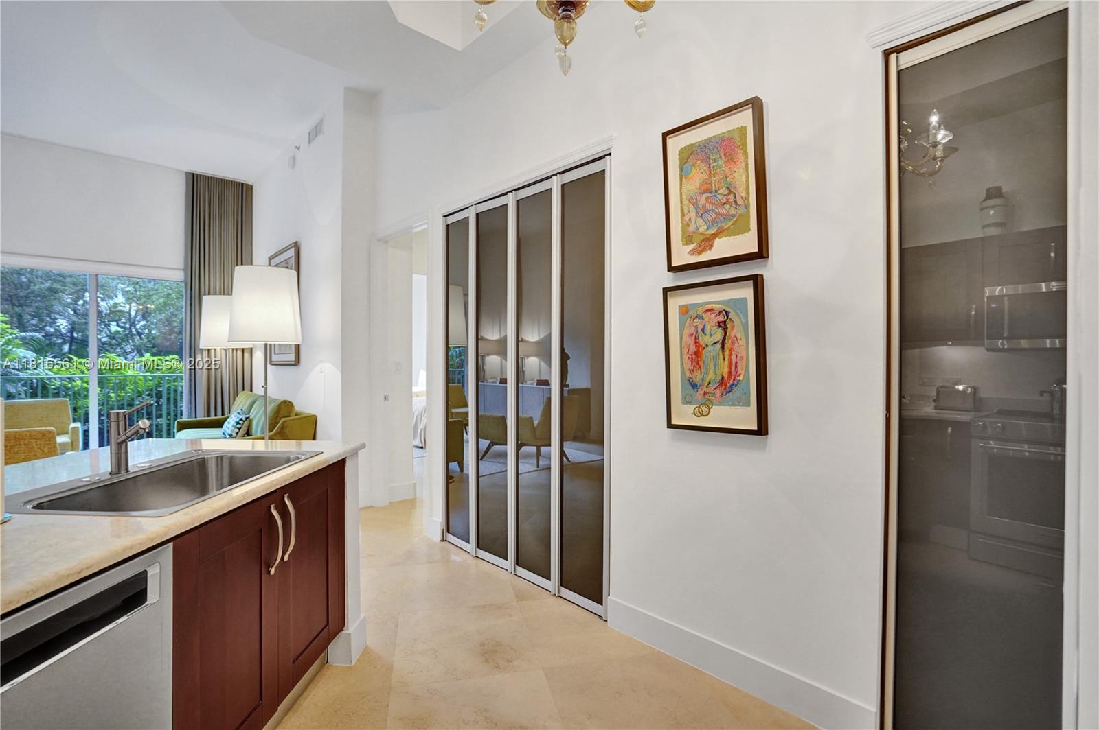 Aventura, Florida, 33180, United States, 2 Bedrooms Bedrooms, ,2 BathroomsBathrooms,Residential,For Sale,1848043