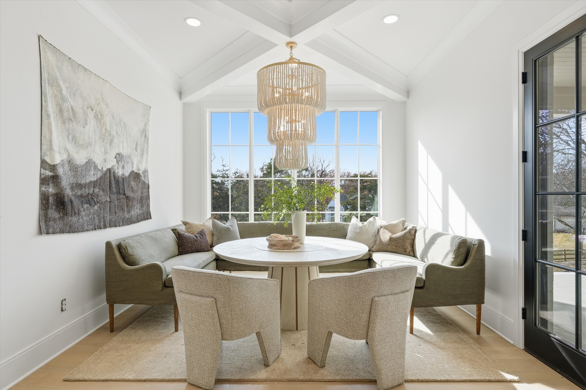 Nashville, Tennessee, 37205, United States, 5 Bedrooms Bedrooms, ,7 BathroomsBathrooms,Residential,For Sale,1990472