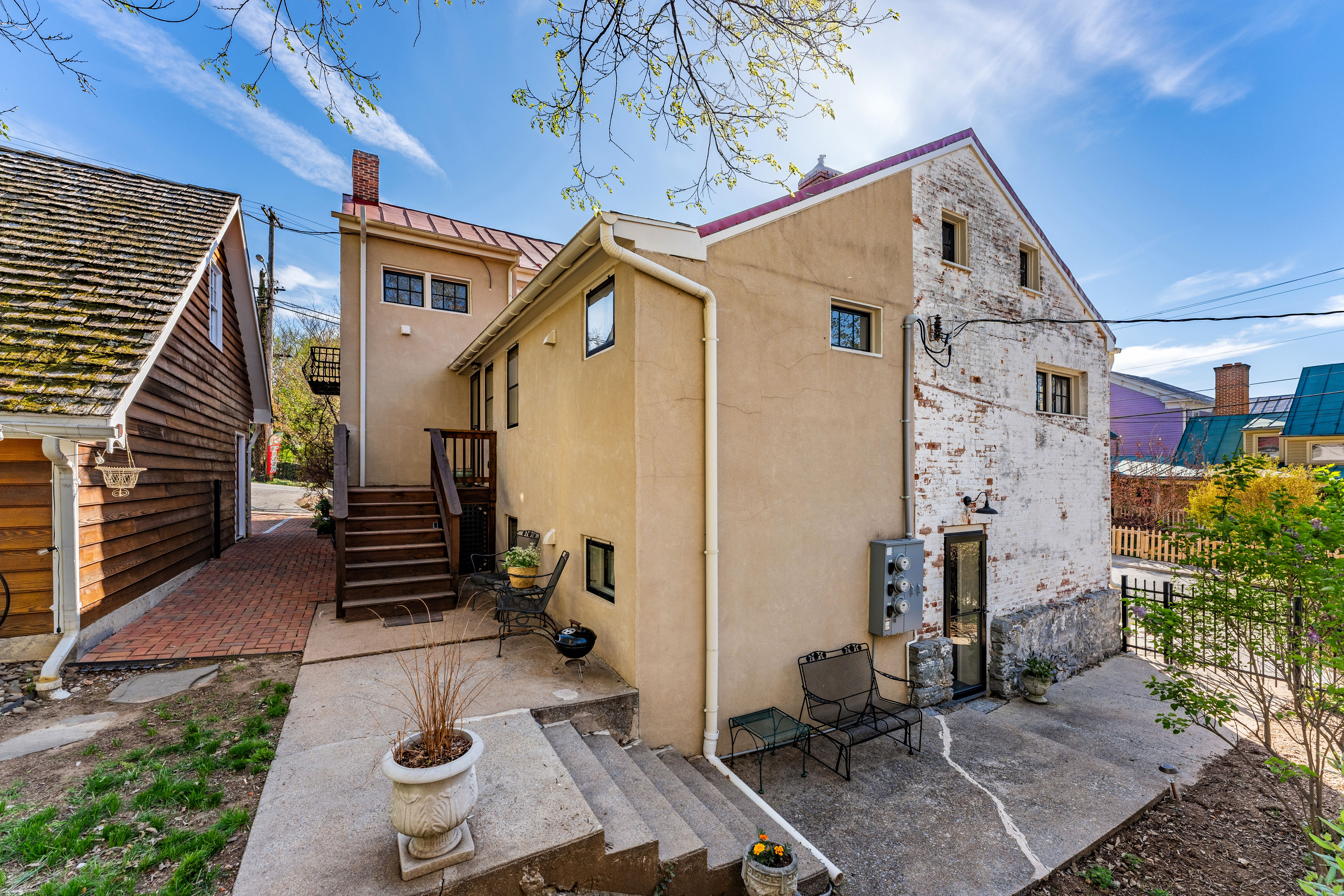  301 E German Street, Shepherdstown, WV, 25443 - 物件實景