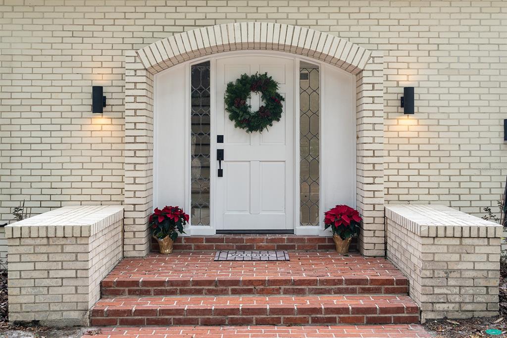 Lake Mary, Florida, 32746, United States, 5 Bedrooms Bedrooms, ,4 BathroomsBathrooms,Residential,For Sale,2003020